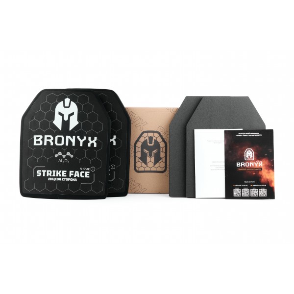 Бронеплита Bronyx 4-го класу захисту (НВМПЕ + Al₂O₃) розмір L (26х33см)