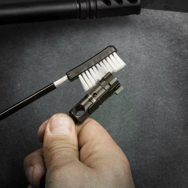 Набор для чистки оружия Real Avid AR-15 Gun Cleaning Kit