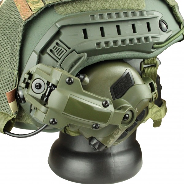 Комплект шлем баллистический FAST NIJ 0106.01 IIIA. 44 с WENDY MultiCam и наушниками Earmor M31