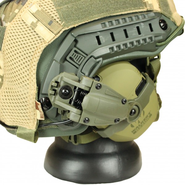Комплект шлем баллистический FAST NIJ 0106.01 IIIA. 44 WENDY MM14 с наушниками Walker's Razor Slim Electronic Muffs OD Green