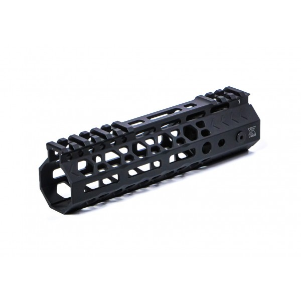 Цевьё XGun Vanguard S 7″ для AR15 M-LOK Вlack